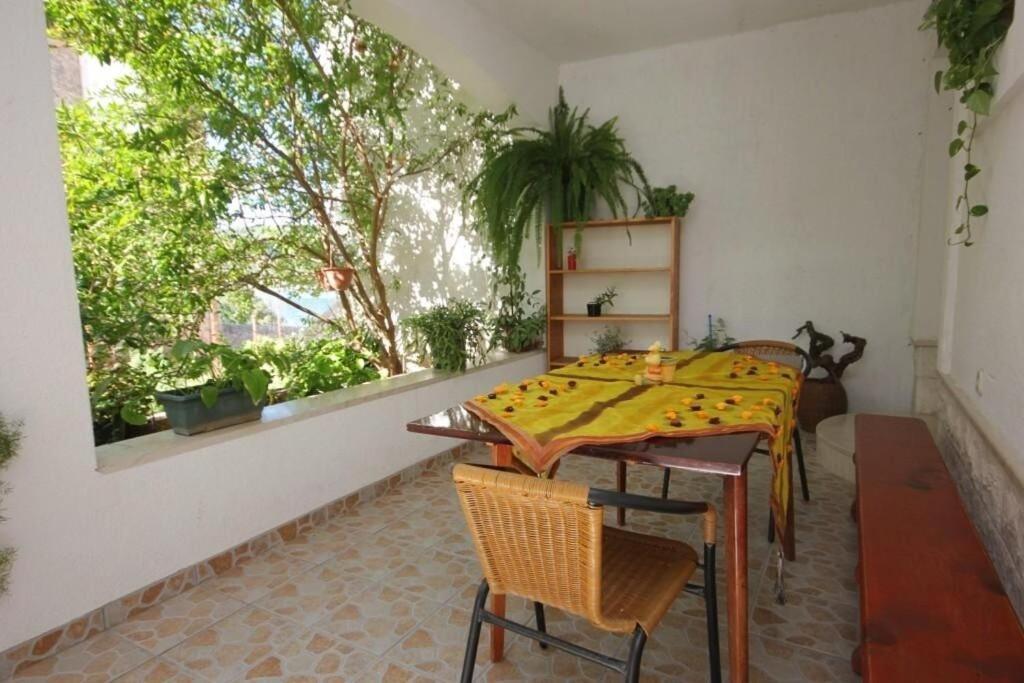 Apartments Zoki - Great Location Close To The Sea Vis Eksteriør bilde